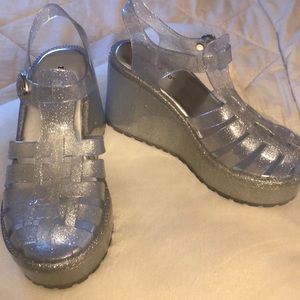 Jelly platforms retro 80’s style